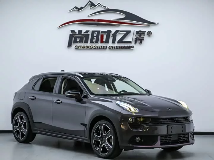 Lynk & Co 02