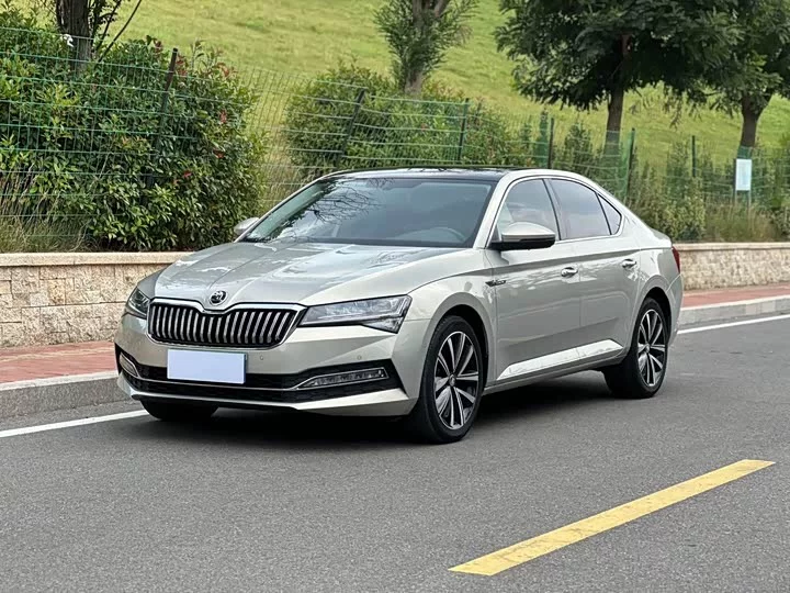 Skoda SuperB