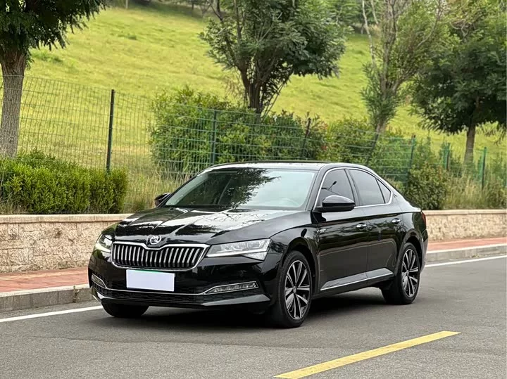 Skoda SuperB