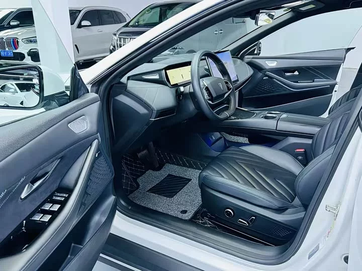 Deepal Dark blue SL03