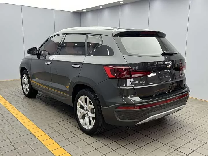 Jetta VS5