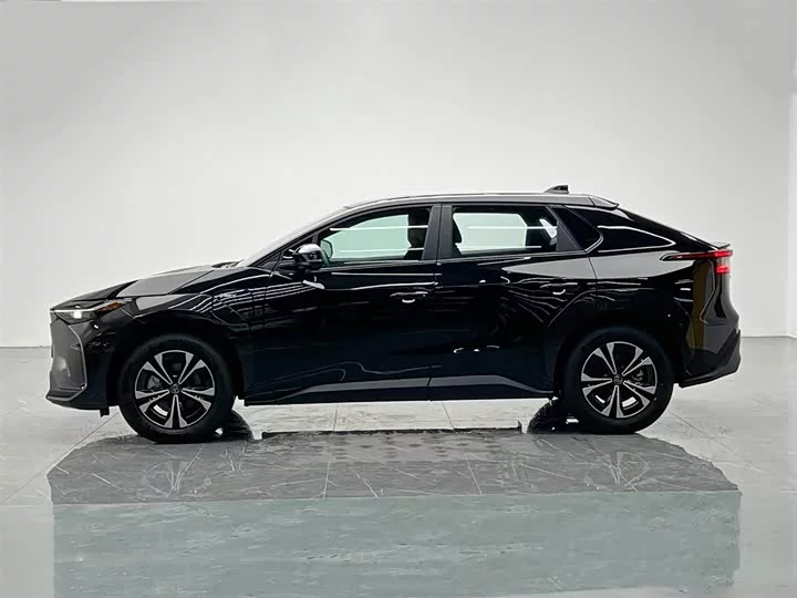 Toyota Bozhi 4X