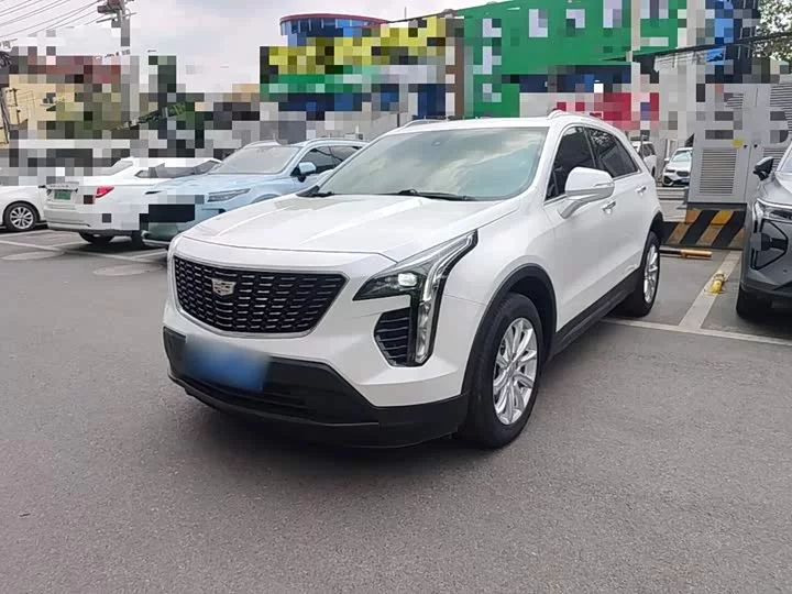 Cadillac XT4