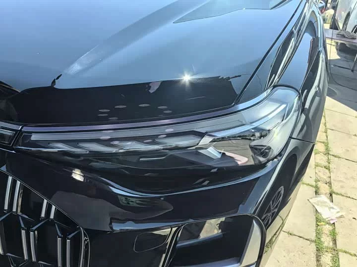 Audi Q6