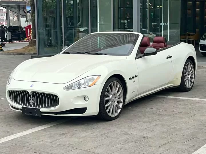 Maserati GranCabrio