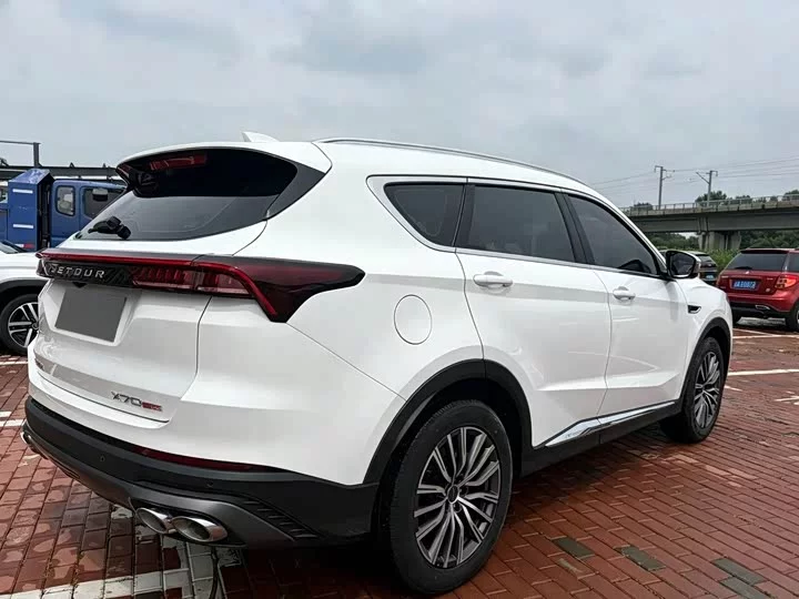 Jetour X70 PLUS