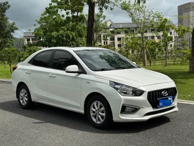 Hyundai Rena
