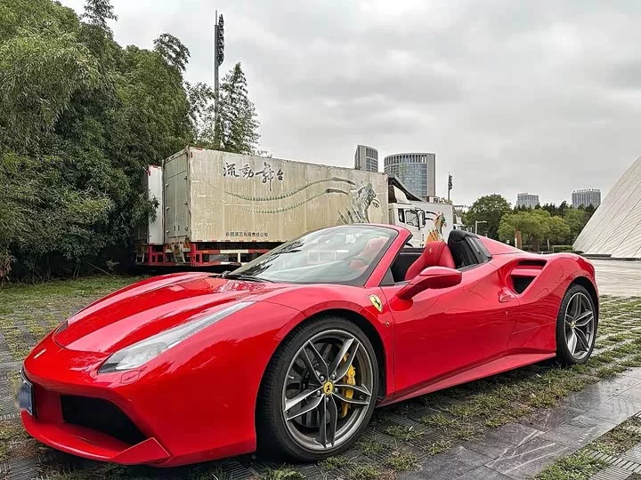 ferrari 488