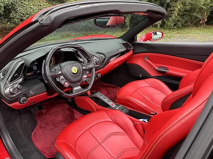 ferrari 488