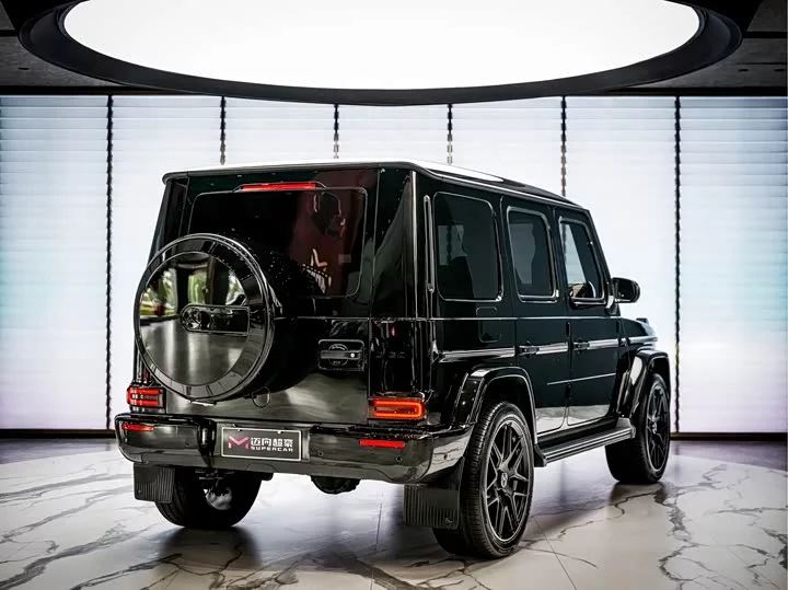 Mercedes-Benz G-rated
