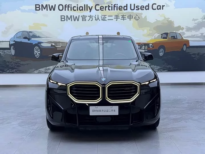 BMW XM