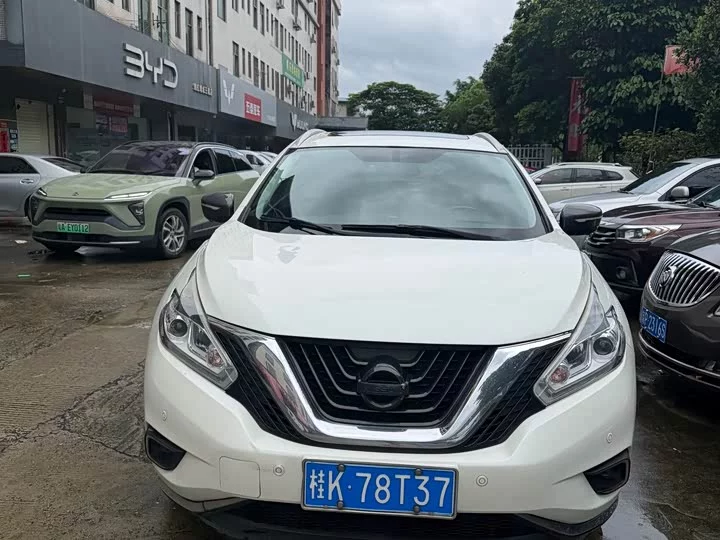 Nissan Loulan