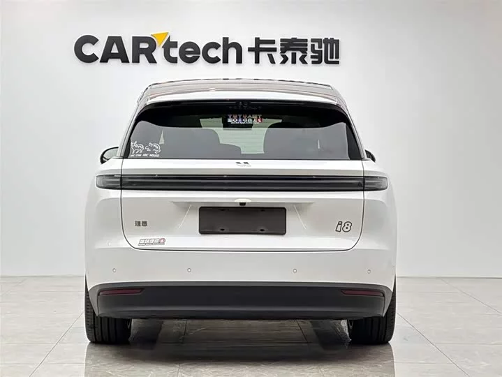 Li Ideal i8