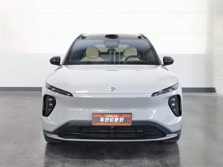 NIO ES6