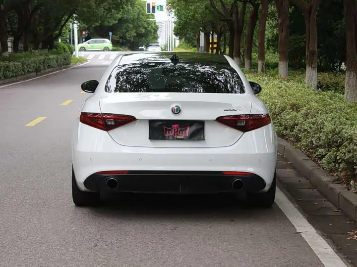 alfa romeo Giulia Juliet