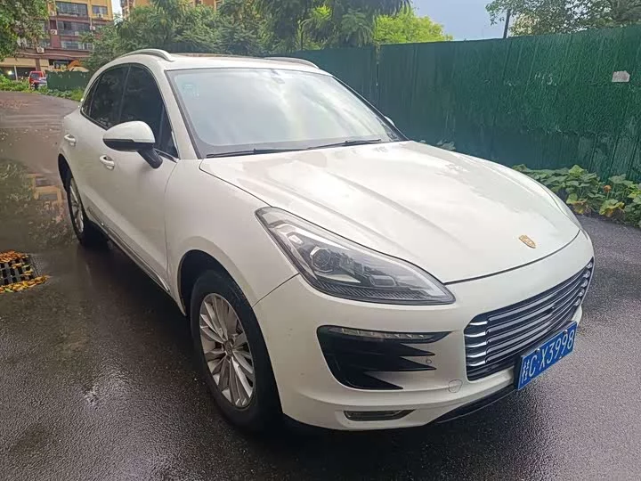 Zotye SR9