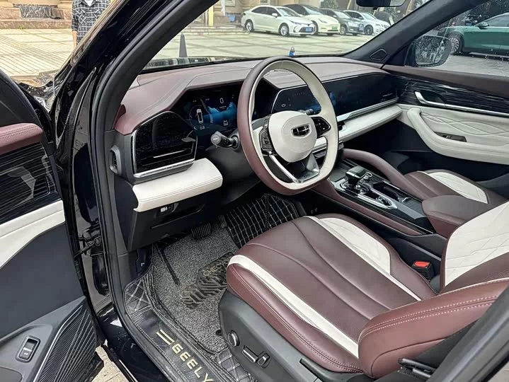 Geely Xingyue L