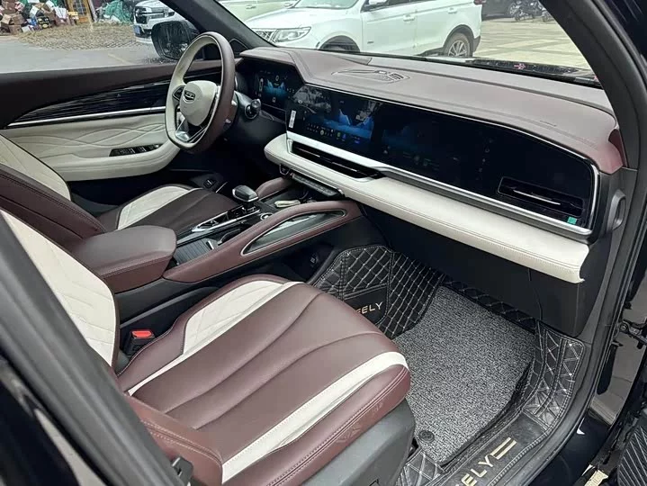 Geely Xingyue L