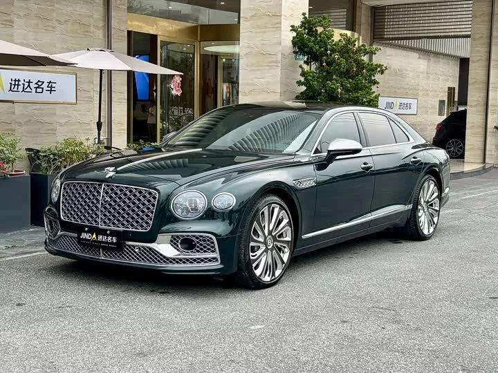 Bentley galloping