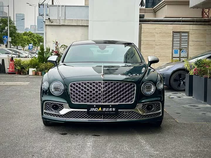 Bentley galloping