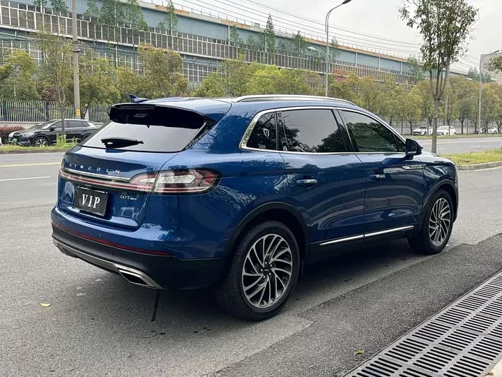 Lincoln Voyager