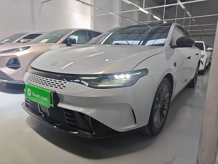 Leapmotor Zero running C01