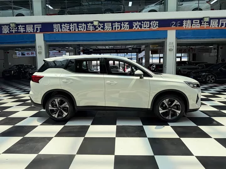 GAC Trumpchi GS4