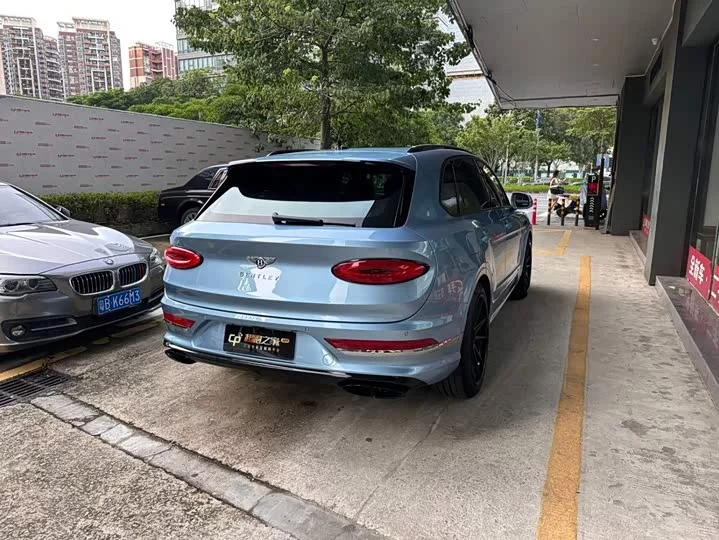 Bentley Bentayga