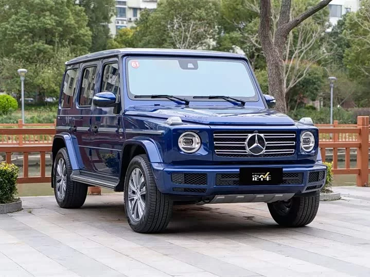Mercedes-Benz G-rated