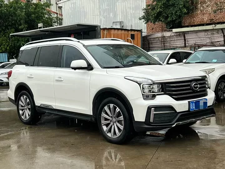 GAC Trumpchi GS8