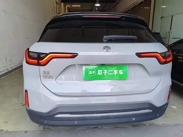 NIO ES6