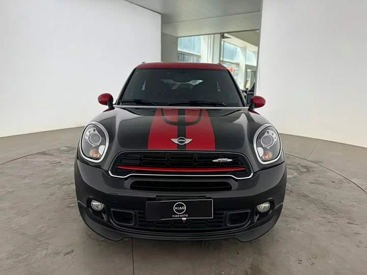 MINI JCW PACEMAN