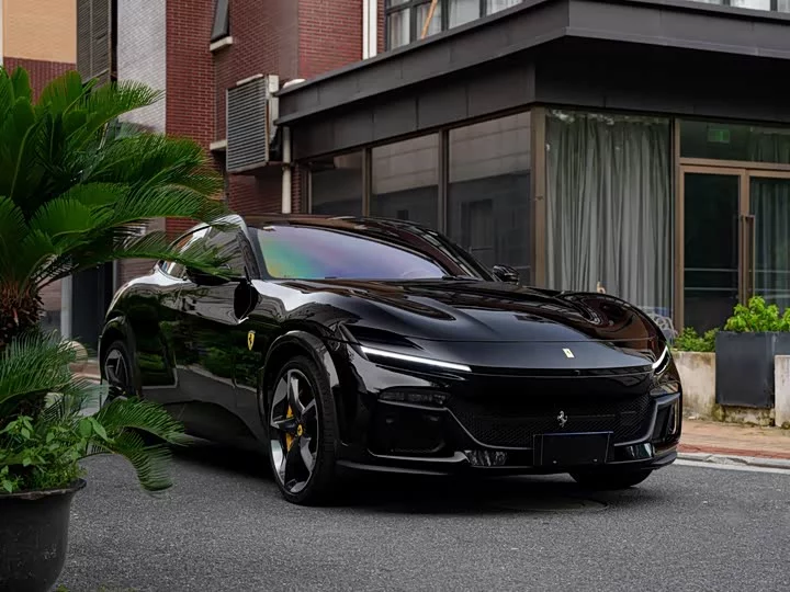 ferrari Purosangue