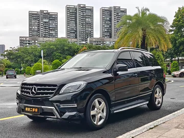 Mercedes-Benz M-Class