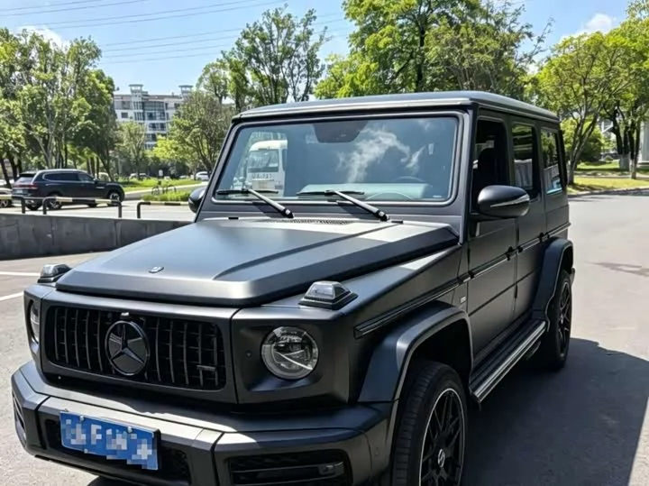 Mercedes-Benz G-rated