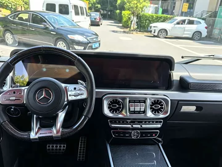 Mercedes-Benz G-rated