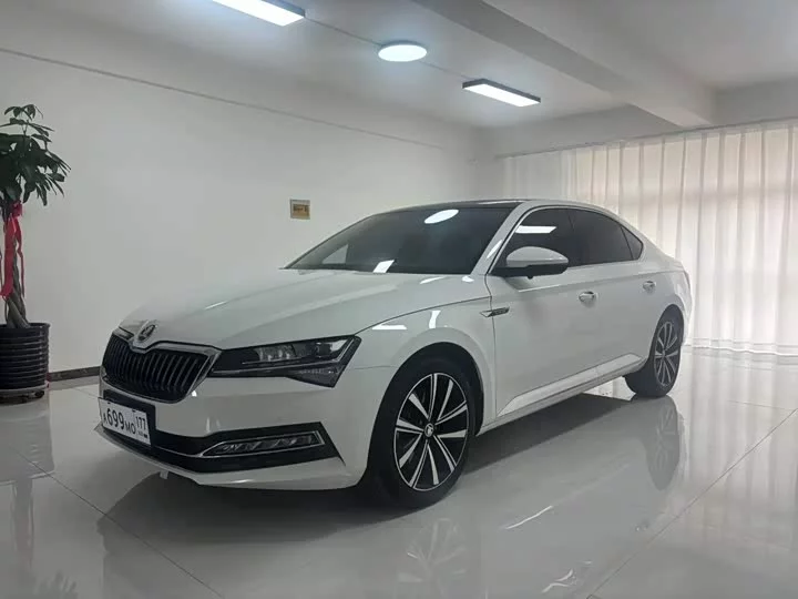 Skoda SuperB