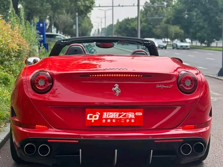 ferrari California T