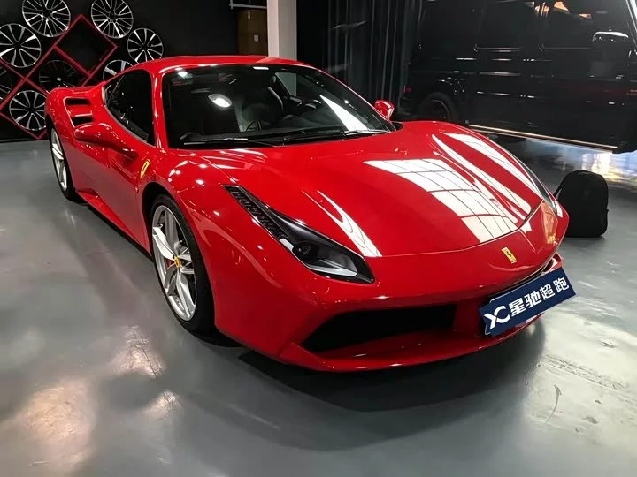 ferrari 488