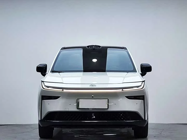 Toyota Bozhi 3X