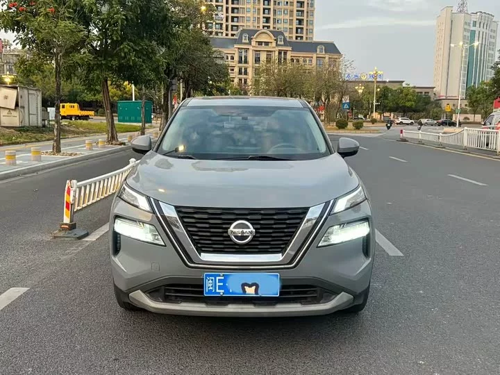 Nissan Qijun