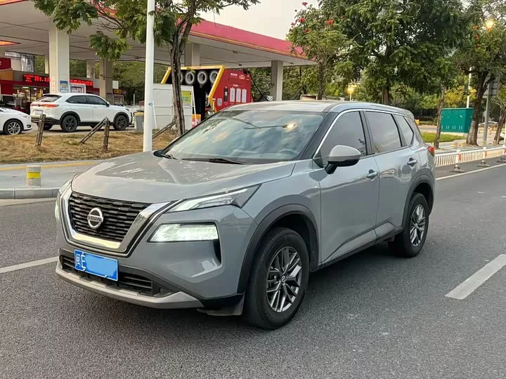 Nissan Qijun