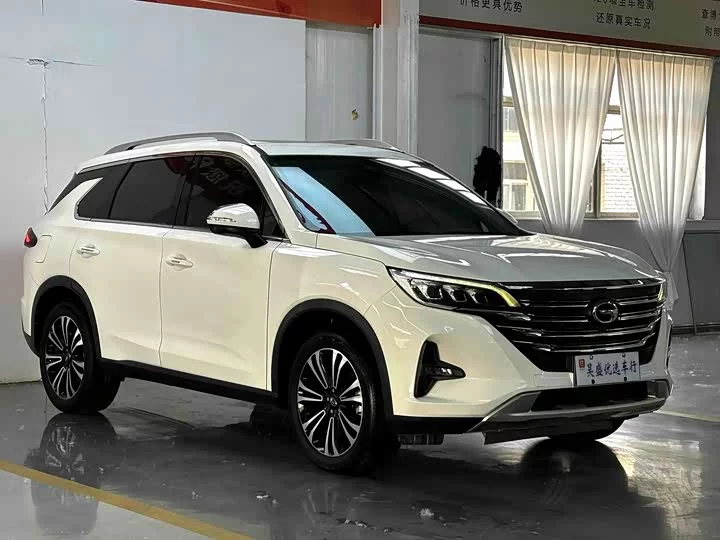 GAC Trumpchi GS5