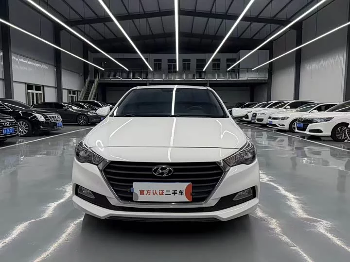 Hyundai Accept
