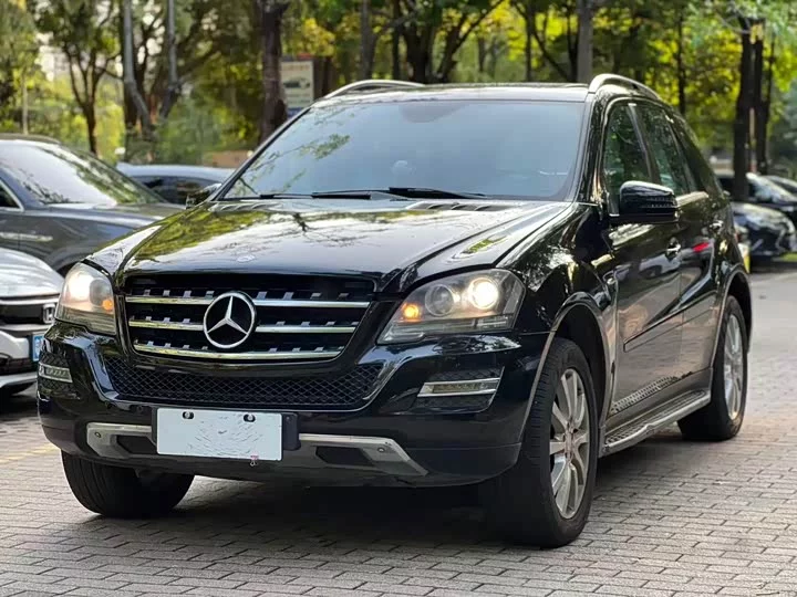 Mercedes-Benz M-Class