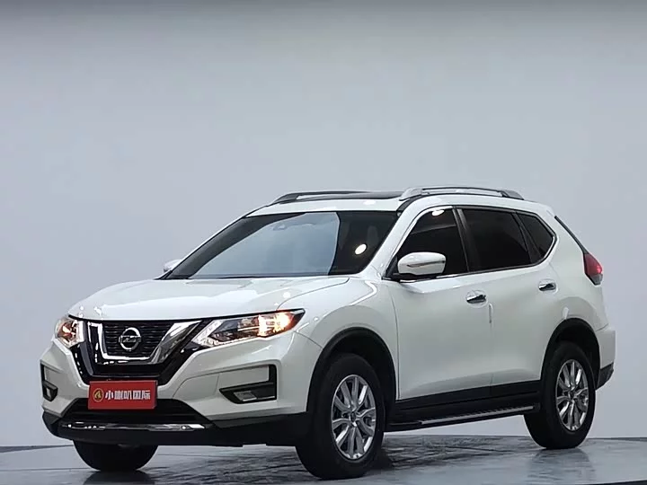 Nissan Qijun