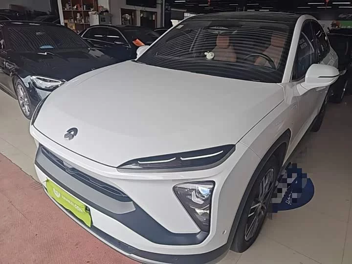 NIO EC6