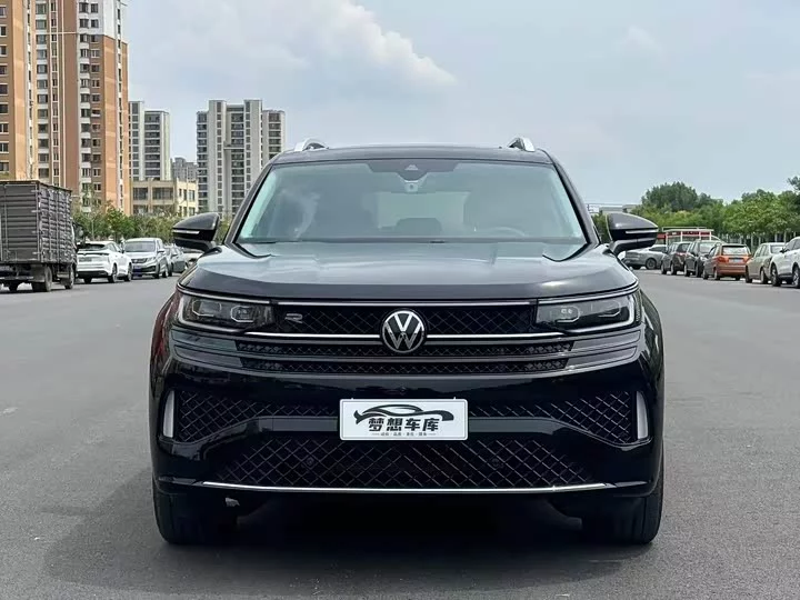 Volkswagen patrol