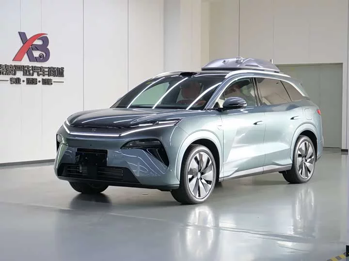 BYD Tang L