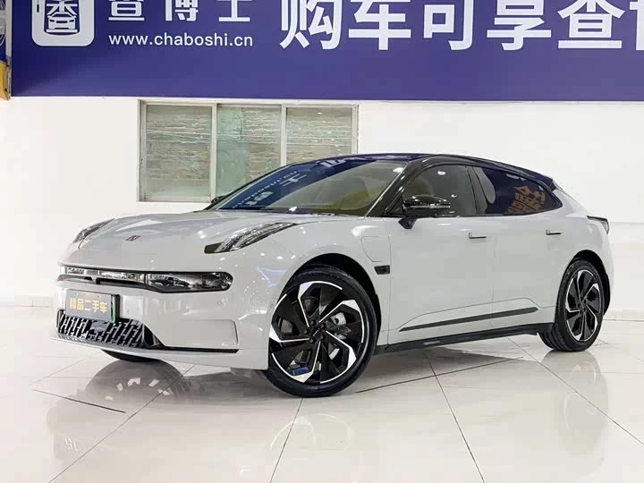 ZEEKR 001